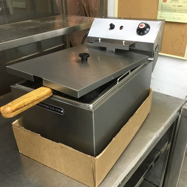 Second hand deep fryer on sale