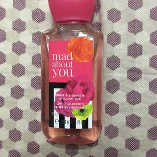 BBW 'mad About You' Shower Gel
