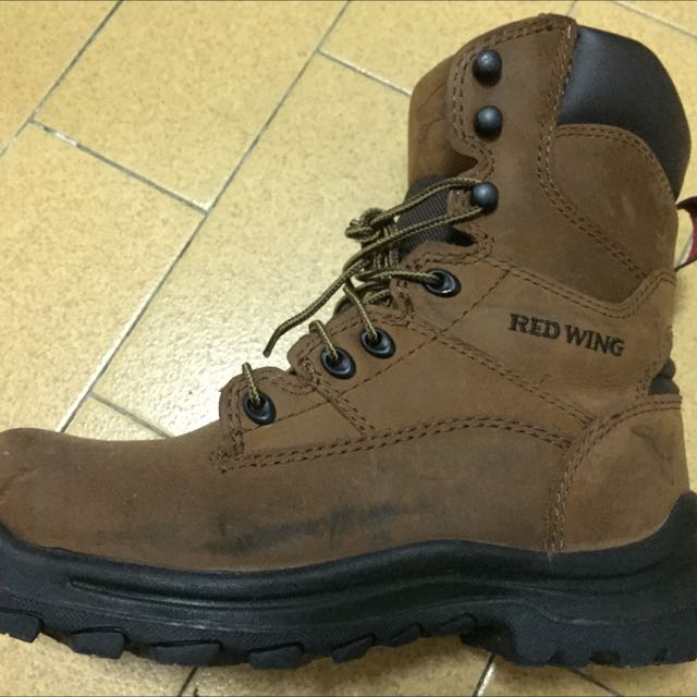 3286 Red Wing's 9-inch Safety Boot 