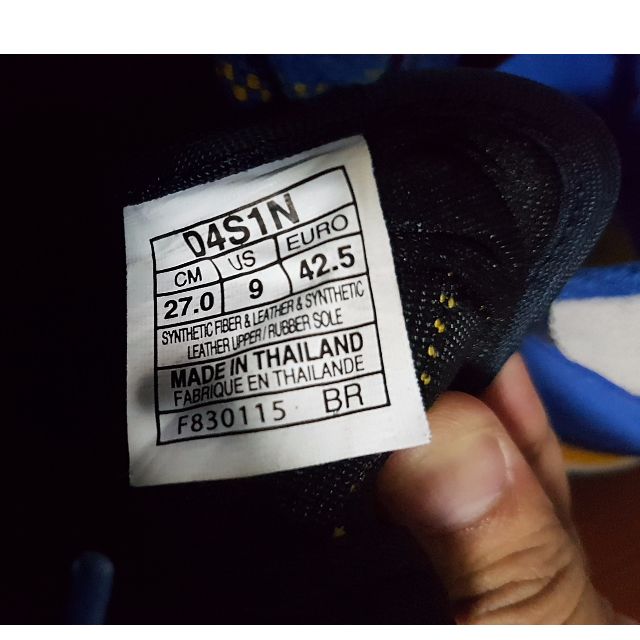 D4s1n onitsuka tiger top