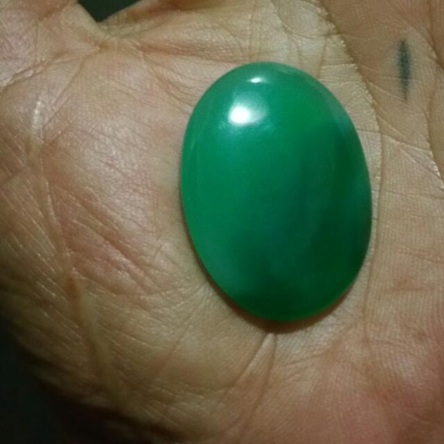 Jade (Category: Religious Items) located in Singapore. Submitted by 111lostmyrings (Listing ID 70366354, Image 3). Description: Gem, Stone, Agate, Mystic, Accessories, Jewelry 💍, burma, indian, Star Ruby, delima, pigeon blo0d, Jade, emerald, zamrud, jarum mas, moonstone, Rutilated Bangles, Rings, cincin, batu, Glass, gold, tooth, diamonds, amulet, rolex, bracelets, precious, buntat lipan, centipede pearl, cut, .