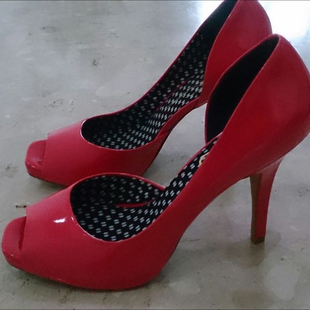 jessica simpson pink heels