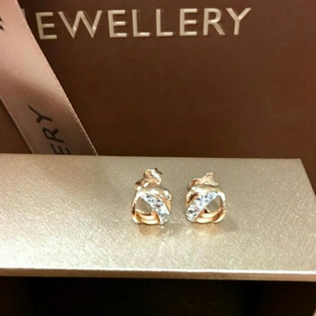 Lee hwa new arrivals earrings