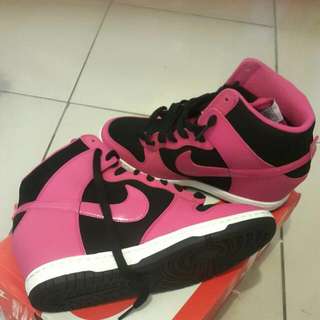 黑粉內增高NIKE