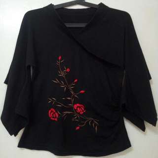 Chinese Style Top With Embroidery