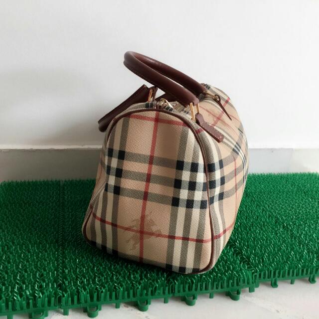 BURBERRY Haymarket Check Leather Boston Bag 100% Authentic. Bought in Madrid.  This model and colour is discontinued. Hardware: Gold Letting go at $500!,  Women's Fashion, Bags & Wallets, Cross-body Bags on Carousell