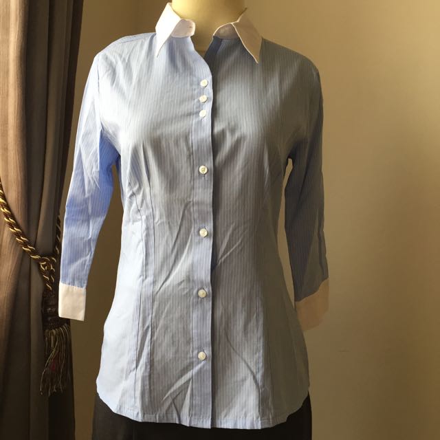 Kemeja Valino Donna Fesyen Wanita Pakaian Wanita Di Carousell