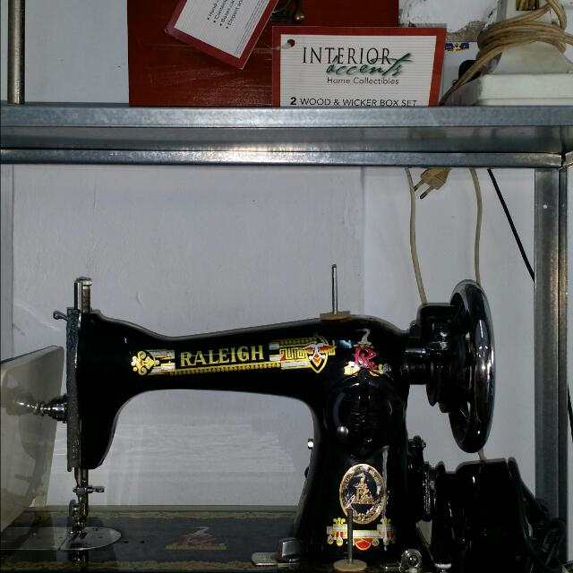 Raleigh Sewing Machine Antiques Antique Furniture On Carousell
