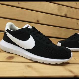 Nike Roshe LD 1000 黑白 女鞋
