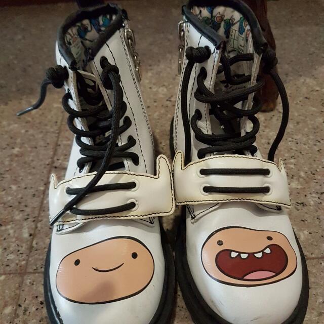 Girls dr sales martens size 13