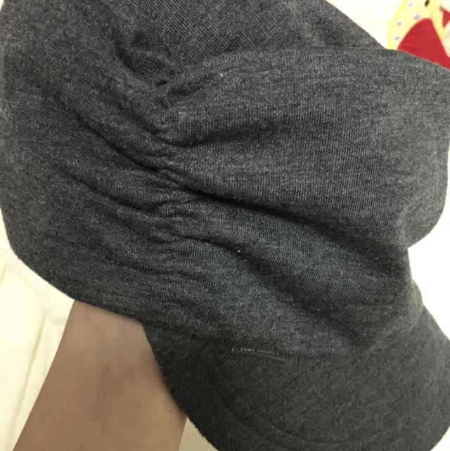 Hat （分類：帽）位於 Hong Kong。 由 michellechan628 提交（商品編號 70686157，圖片 2）。簡介： 。