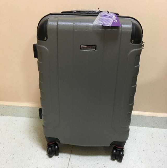 Slazenger hot sale cabin luggage