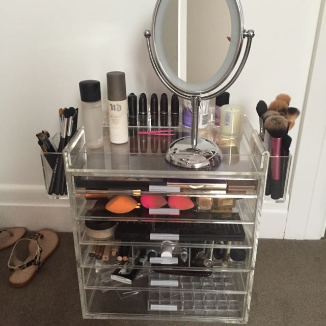 Acrylic Makeup Organiser Health Beauty Makeup On Carousell