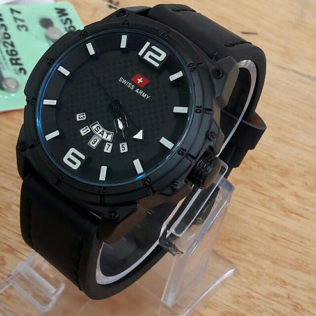 Jam Tangan Pria Swiss Army Black Sport Keren Men S Fashion Men S