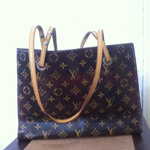 LV Monogram Jelly Bag, Women's Fashion, Bags & Wallets, Purses & Pouches on  Carousell