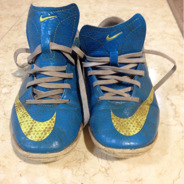 nike mercurial glide iii pink