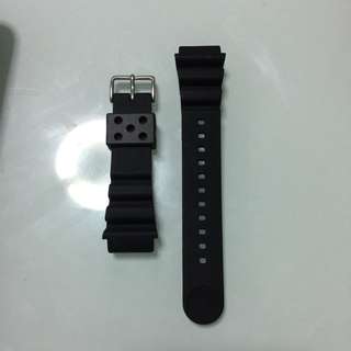 WTS] Seiko Turtle SRP777 on Strapcode Bracelet with Seiko Z22 Rubber Dive  Strap – WatchPatrol
