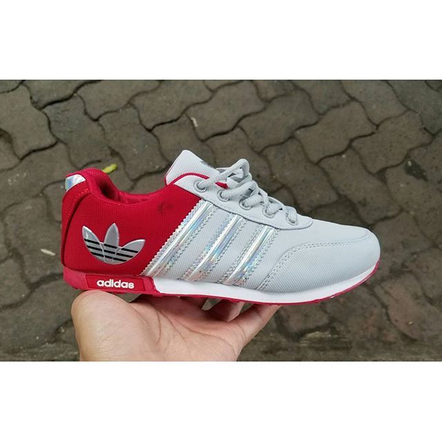 adidas neo star