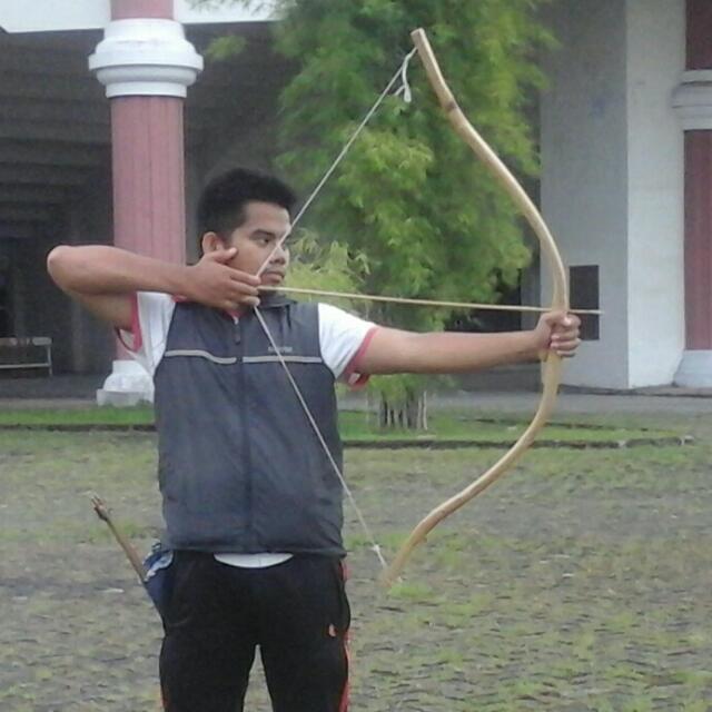 Busur Panah Tradisional Rotan Olah Raga Perlengkapan Olahraga