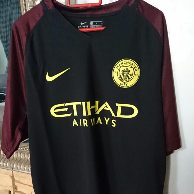Manchester City Away Kit Size L Original Sports Sports Apparel On Carousell