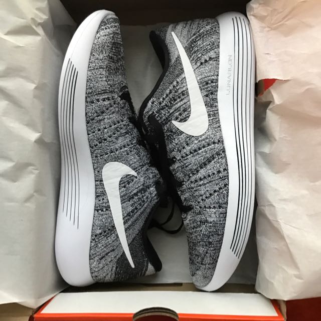 Nike Flyknit Lunar Epic Low Oreo Men s Fashion Footwear Sneakers on Carousell