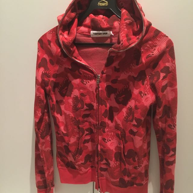 Red hotsell camo sweater