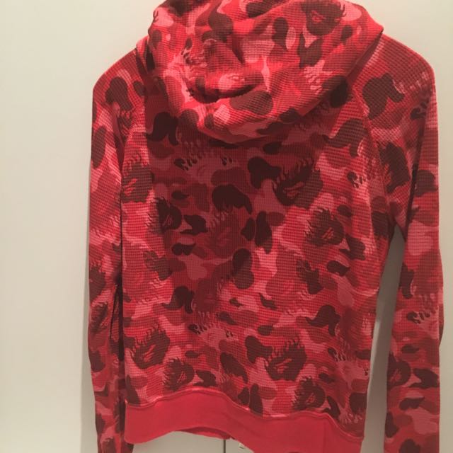 Red camo hoodie online