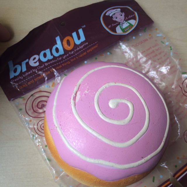 Breadou Squishy (Category: Bulletin Board) located in Singapore. Submitted by wh00pie (Listing ID 71215236, Image 2). Description: .