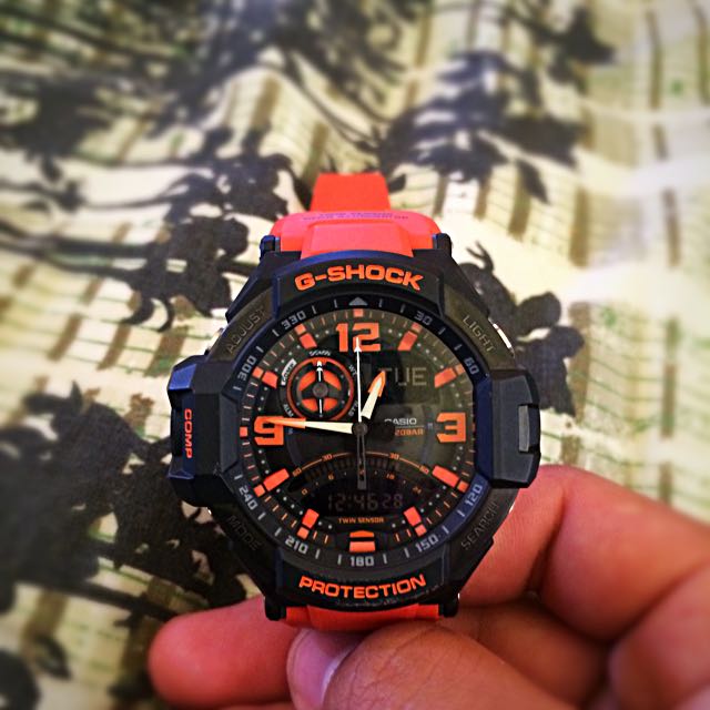 g shock orange black