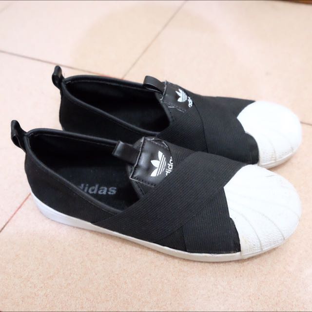 Sepatu Adidas Slip On Fesyen Wanita Sepatu di Carousell