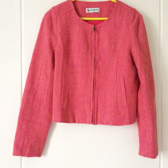 Pink Tweed Vest Jacket With Pearl Detailed Collar And Belt main image 1