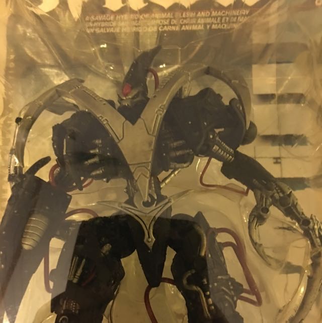 Mcfarlane Techno Spawn (Category: Toy Figures) located in Singapore. Submitted by recyclelic (Listing ID 71400118, Image 3). Description: .