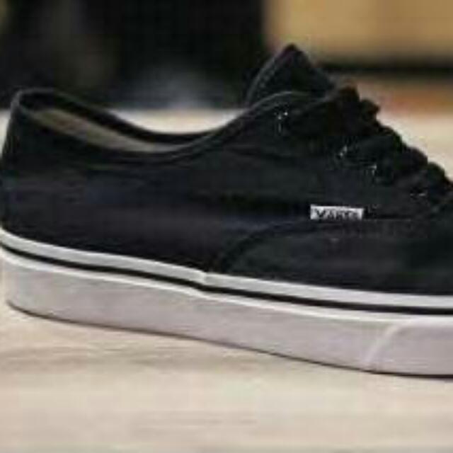 vans authentic black dope