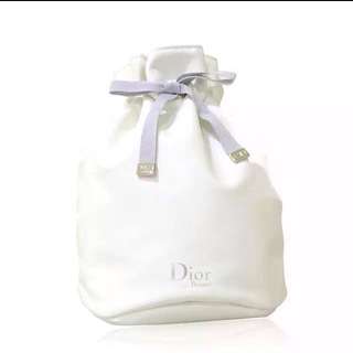 Dior 柔白皮質&珠光圓桶束口包