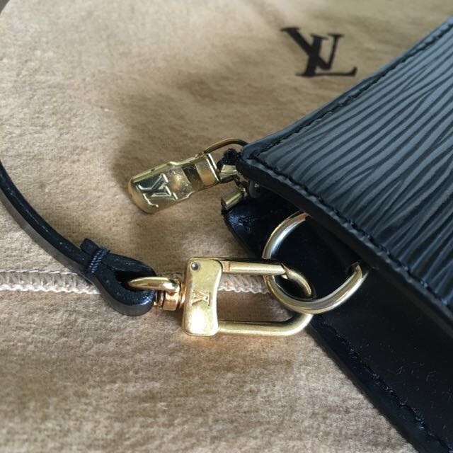 Louis Vuitton Louise Epi Clutch With Strap Black - THE PURSE AFFAIR
