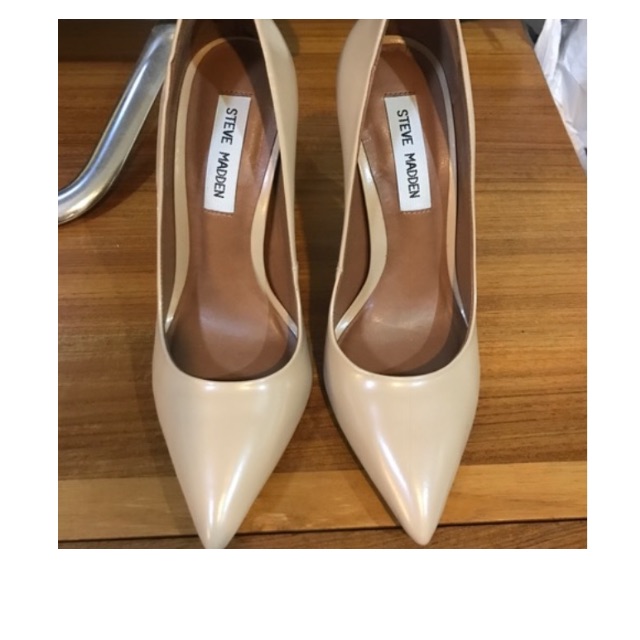 camel pumps shoes