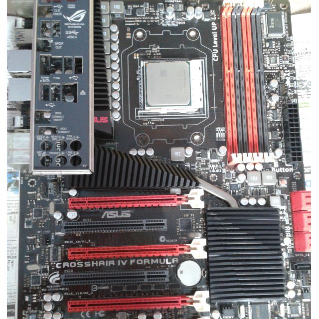 AMD Phenom II X6 1090T Asus Crosshair IV Formula