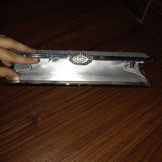 Glamorous Clutch, Women's Fashion, Bags & Wallets, Clutches on Carousell
