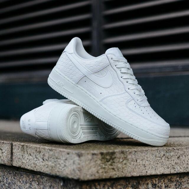 White snakeskin air force sale 1