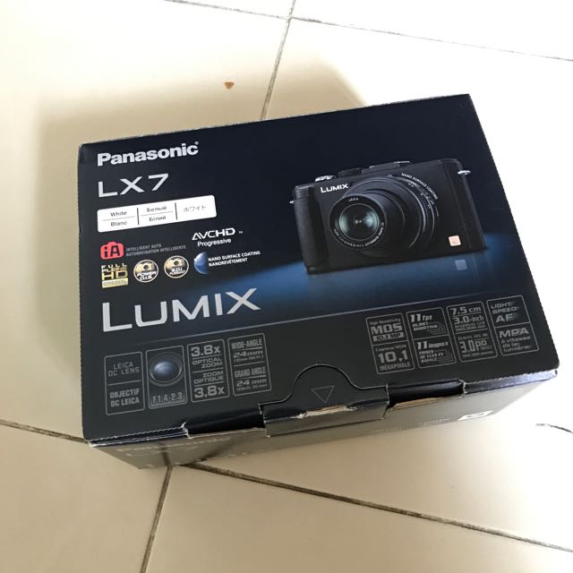 Panasonic Lumix LX-7, Photography, Cameras on Carousell