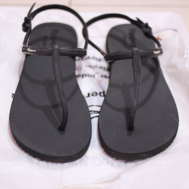 harga sandal fipper strappy