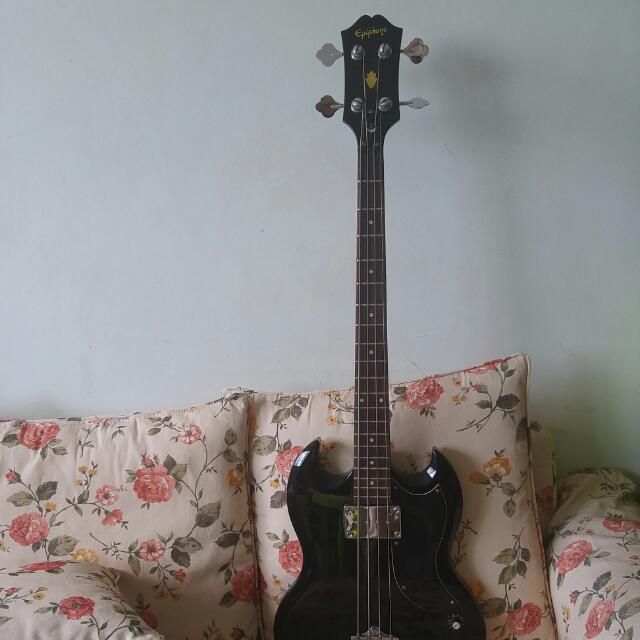 Epiphone Ebo Bass Short Scale, Hobbies & Toys, Music & Media, Musical ...