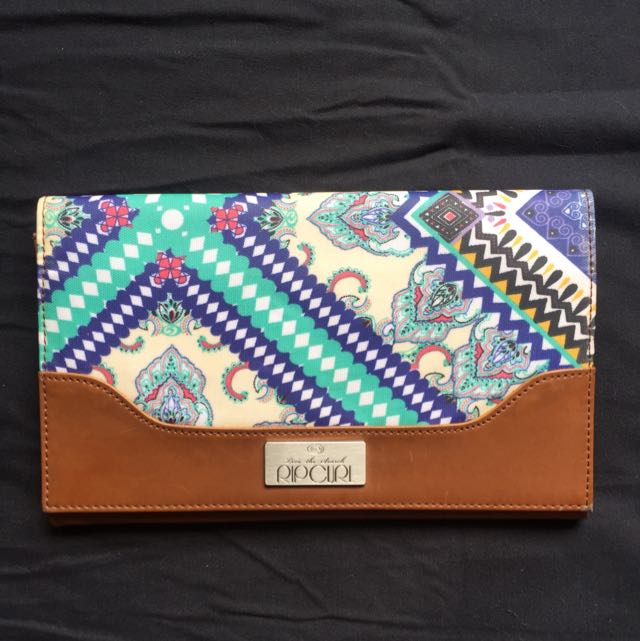 Women's Surf Wallets - Leather & Casual | Rapid Surf & Ski