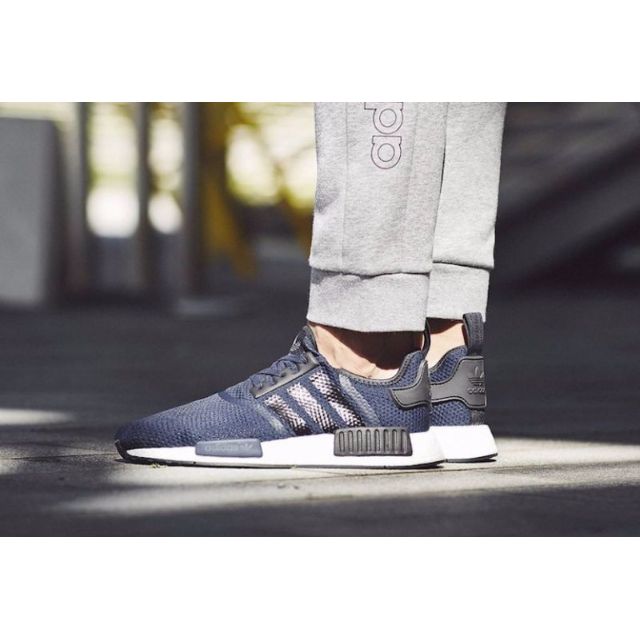 Adidas nmd r1 uk jd top