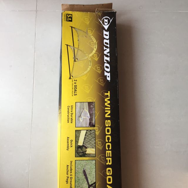 Dunlop twin soccer goal Set, Sports Equipment, Sports & Games, Racket