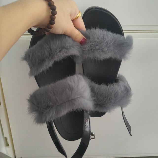 Double strap fur sandals store