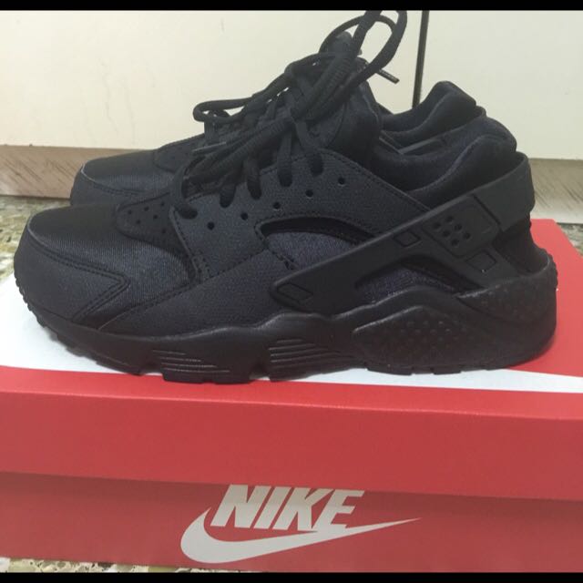 All black huaraches discount women's size 8