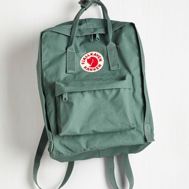 forest green fjallraven