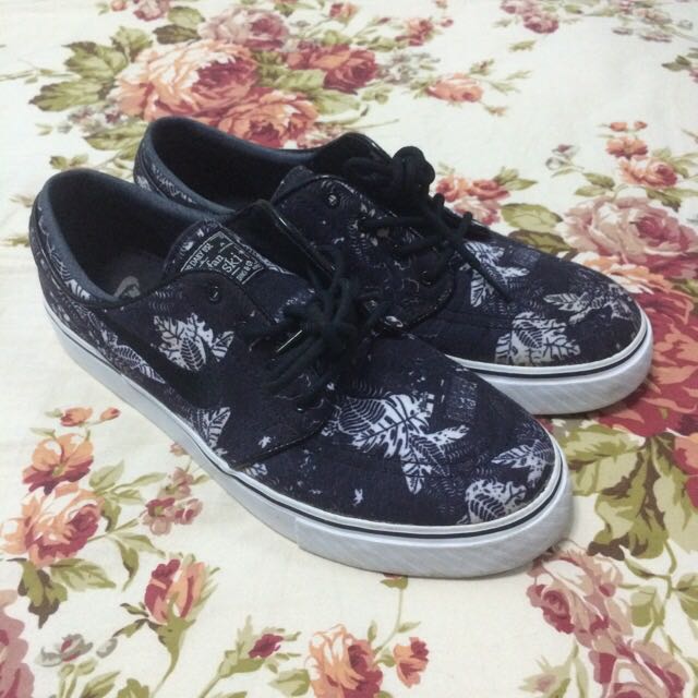 nike sb zoom stefan janoski black floral sail