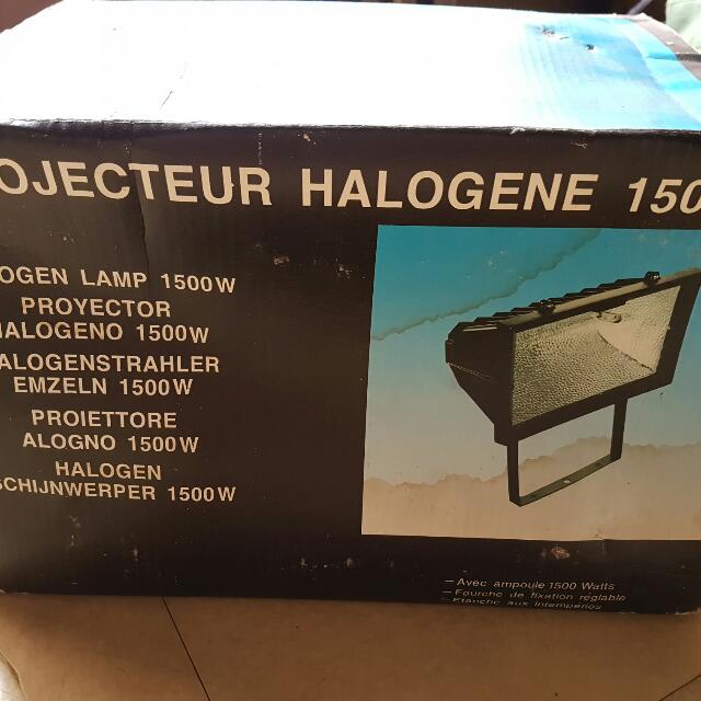 Projector Halogen Lamp (Category: Projectors) located in Pasig City. Submitted by lee_oj (Listing ID 71991624, Image 2). Description: .